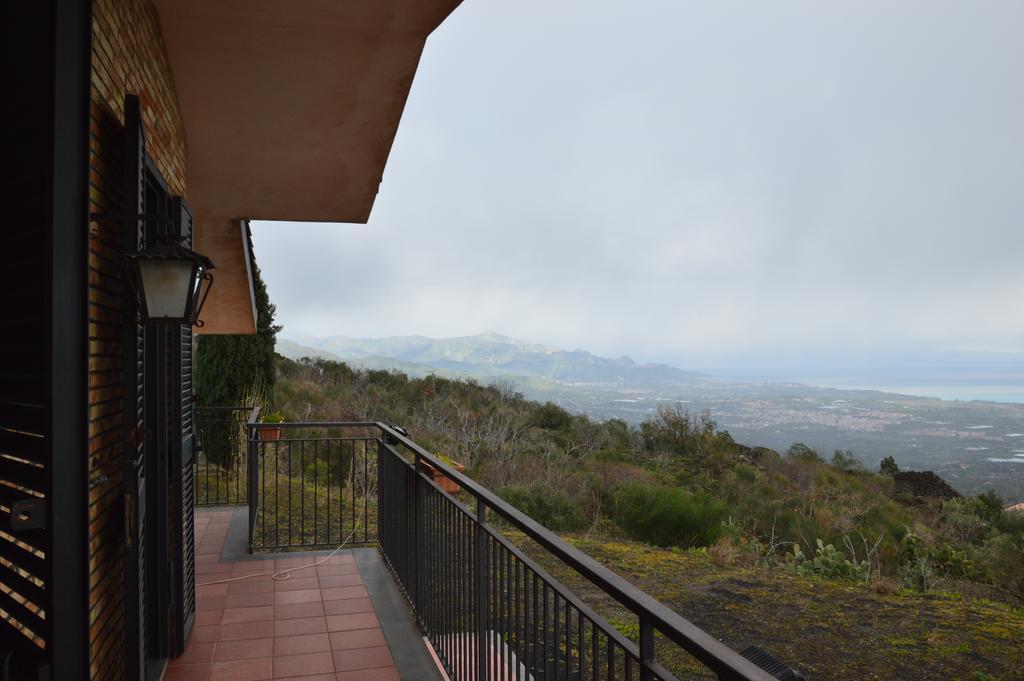 Villa Elena Mascali Habitación foto
